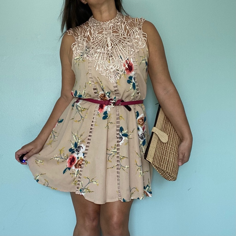 Mini floral dress with  embroidered high neck